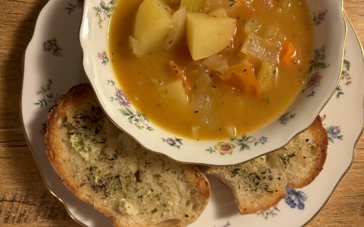 roasted tomato soup with sourdough bread